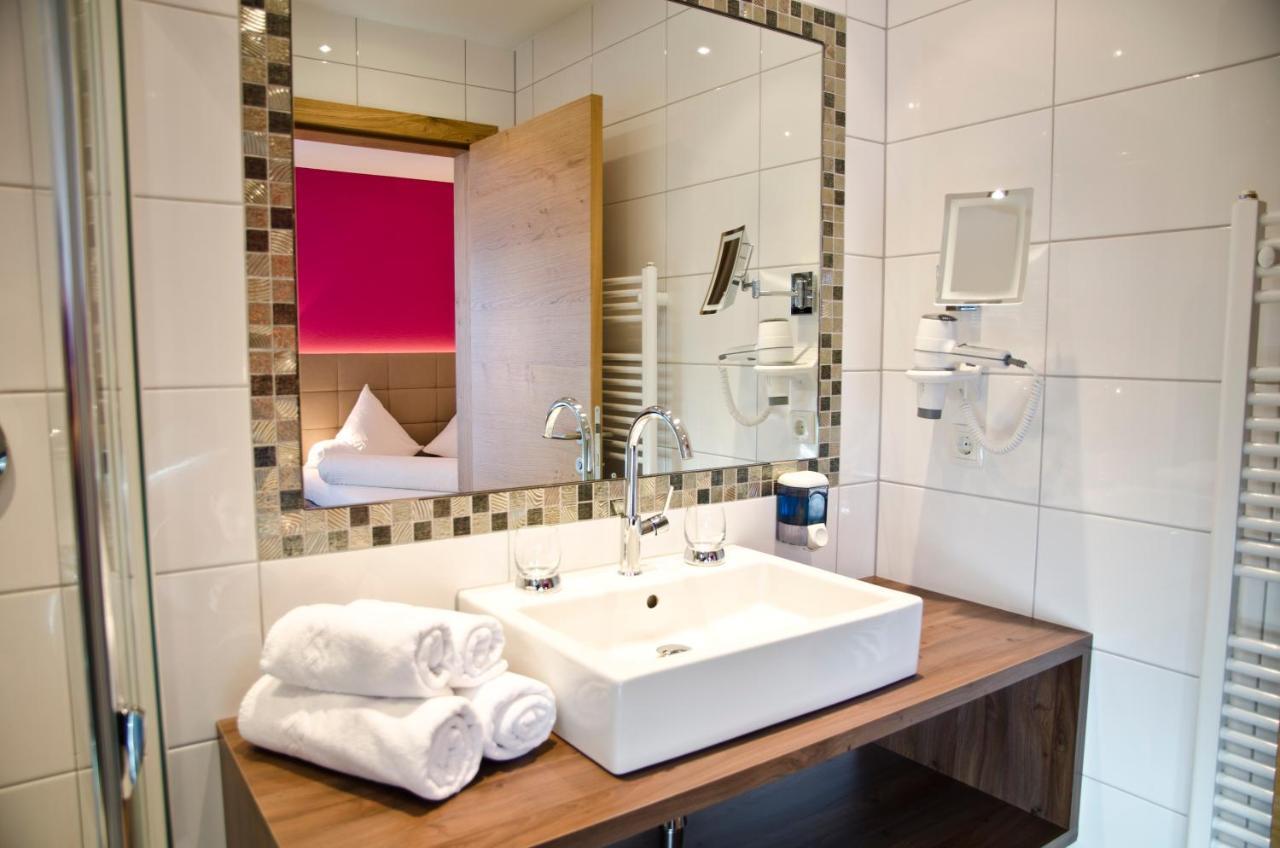 Hotel Garni Alpenland Ischgl Eksteriør billede