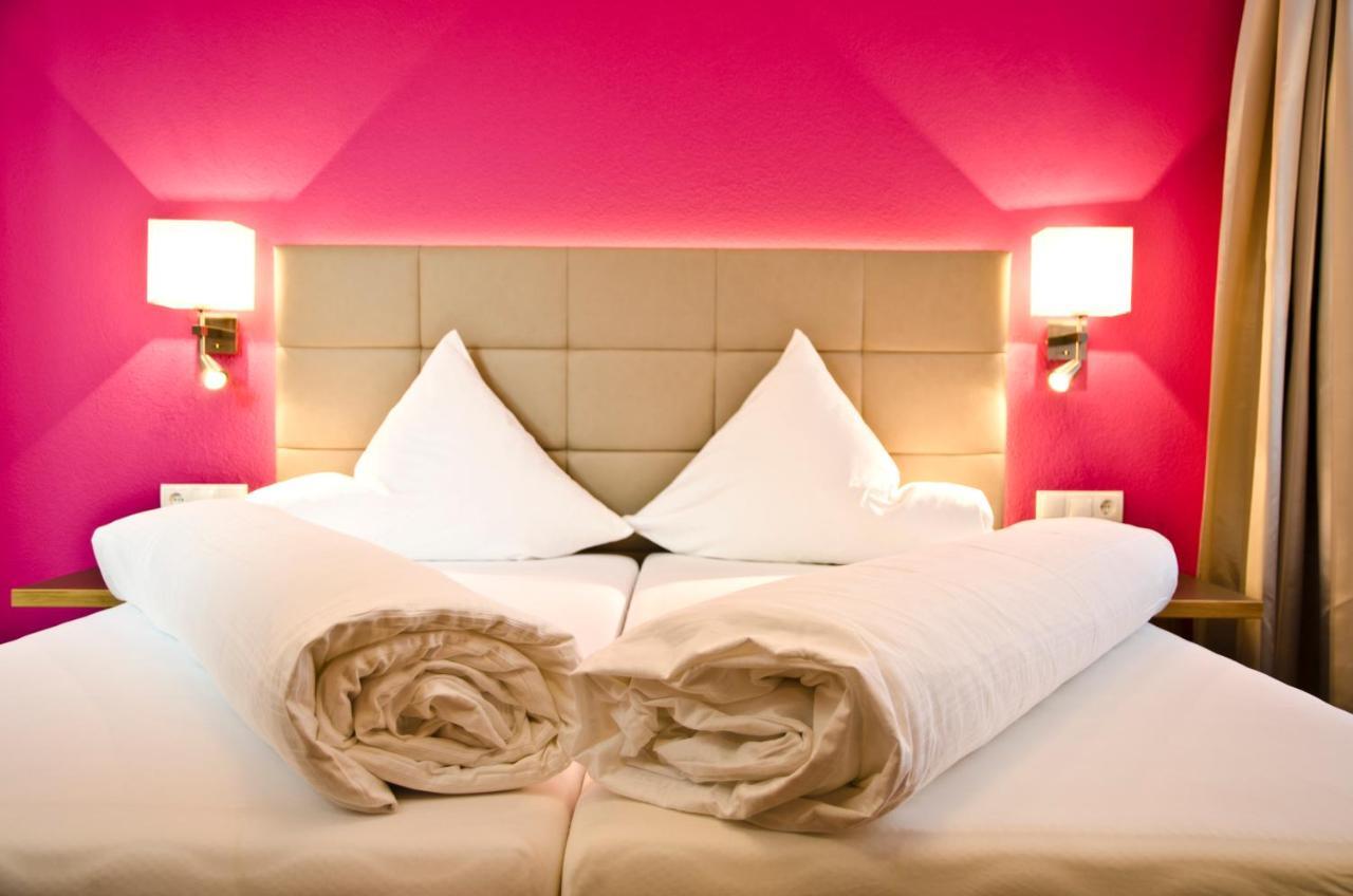 Hotel Garni Alpenland Ischgl Eksteriør billede