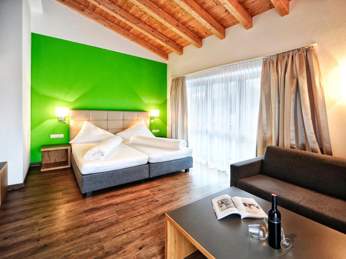 Hotel Garni Alpenland Ischgl Eksteriør billede